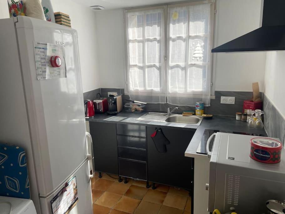 Charmante Maison, Coeur De Bourg Bazouges-la-Pérouse 외부 사진